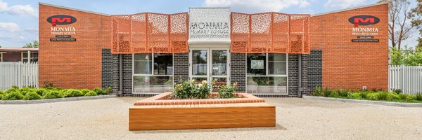 MonmiaPS Profile Banner