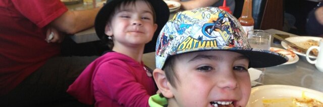leslihoopes's profile banner image