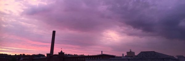 LeslieBodor Profile Banner