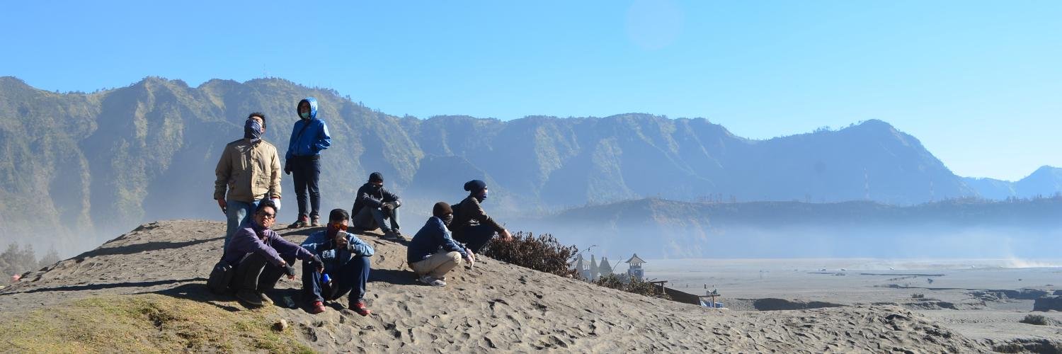 rezadiaf's profile banner image