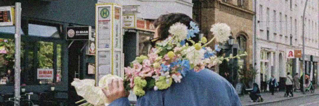floofynessi's profile banner image