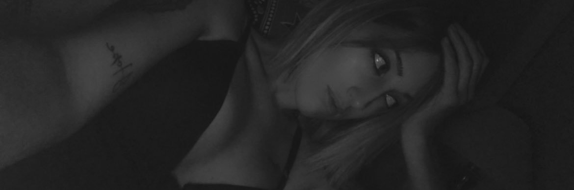 alee_mrtn03's profile banner image