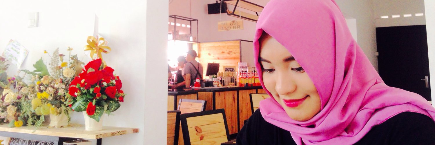 devigustiwardan's profile banner image