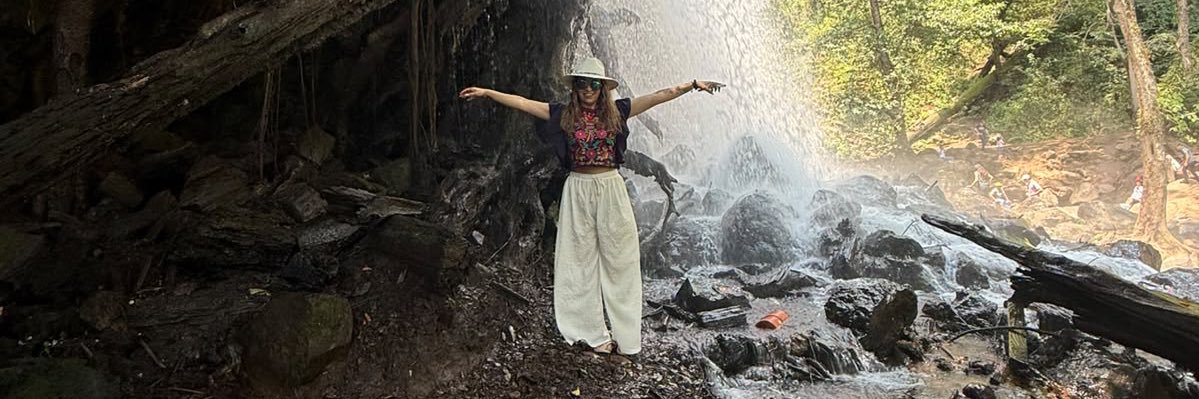 claudiatellezma's profile banner image