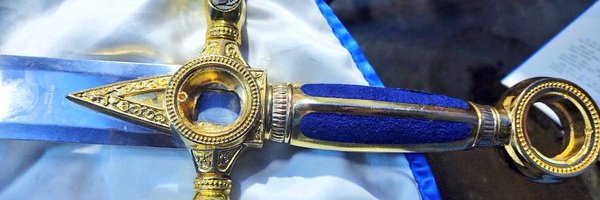 MontseAviles Profile Banner