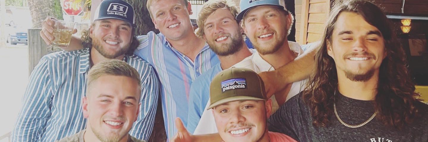 huggins211's profile banner image