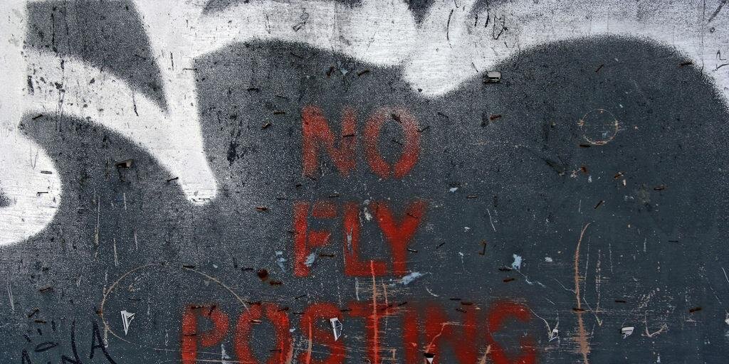 Flypostr banner