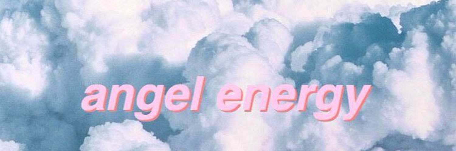 emelinlange's profile banner image