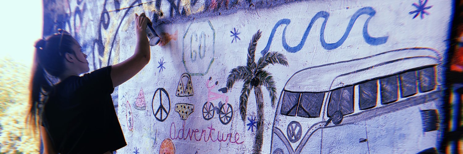 Nicki🌸🌈🌟 banner