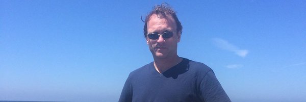 RightWordRay Profile Banner