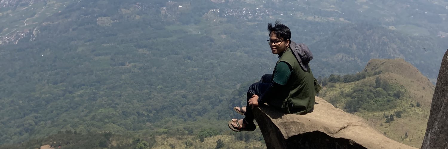 fikrialw's profile banner image