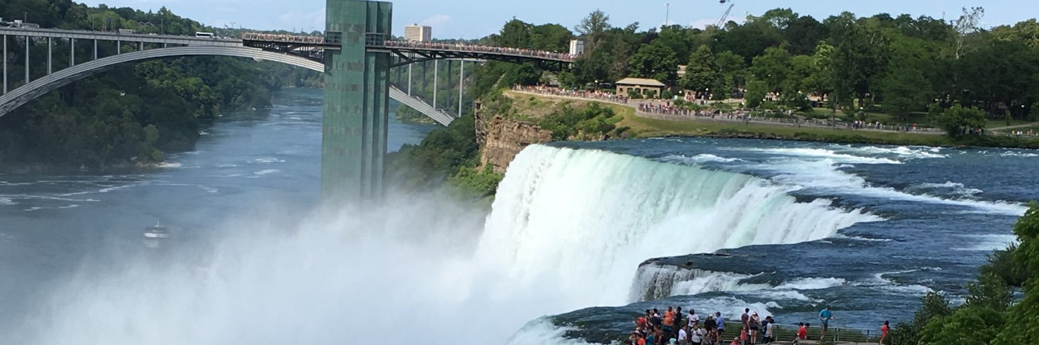 TRADERUPER's profile banner image