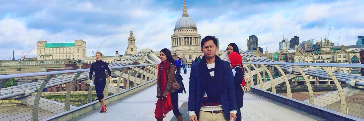 emansuhada's profile banner image