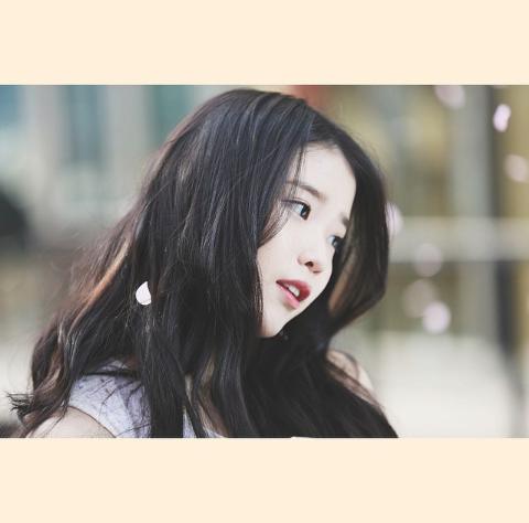 leejieuu's profile banner image
