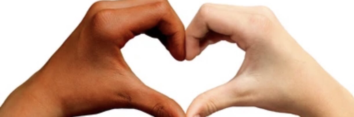 Kelly71892510's profile banner image