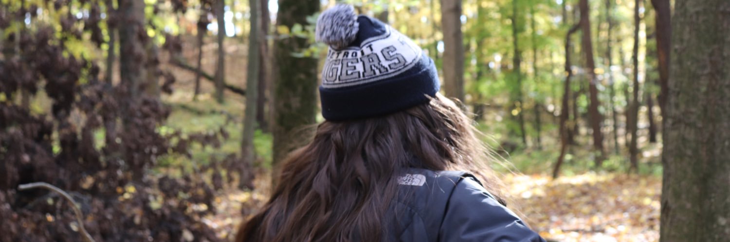 clairethomas827's profile banner image