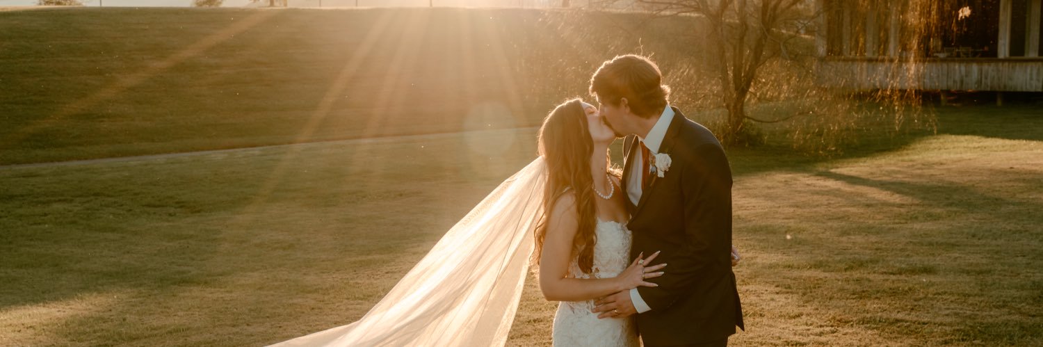 ashleybarkerr's profile banner image