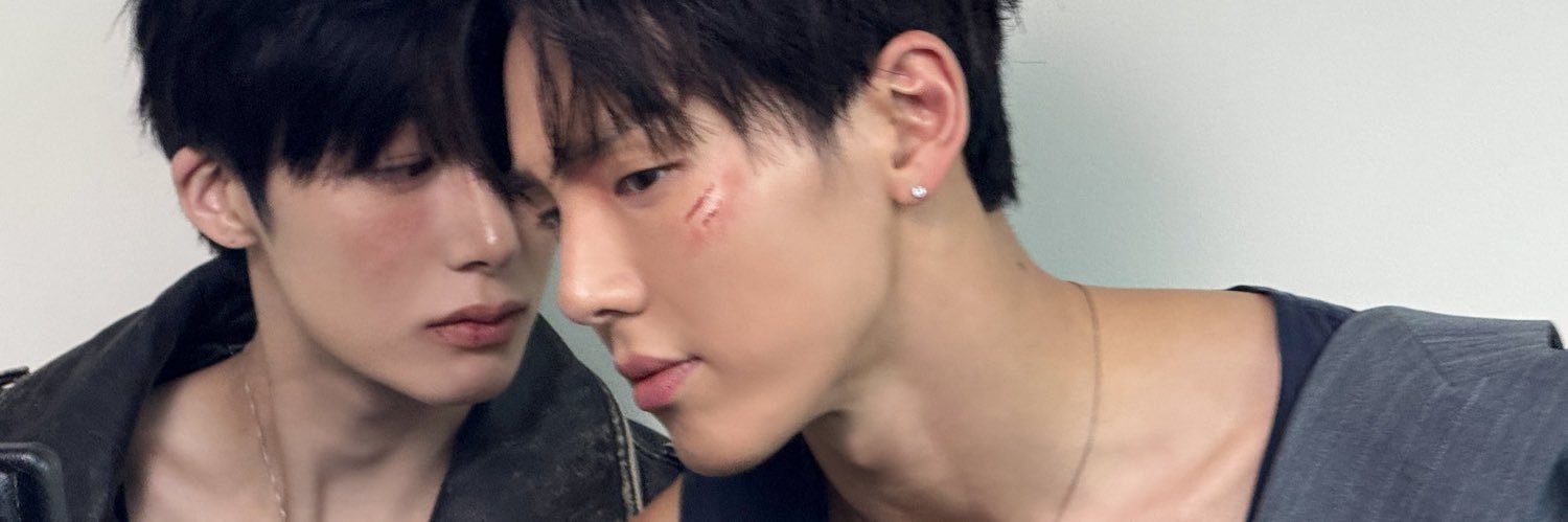 rollwithyungwon's profile banner image