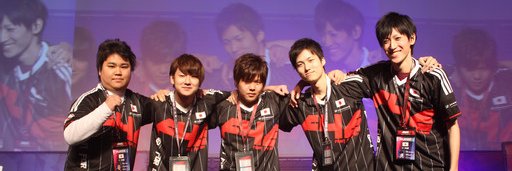 Apina_0726's profile banner image