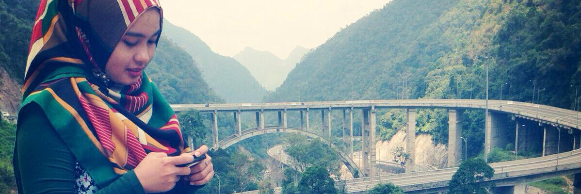 Putri2302's profile banner image