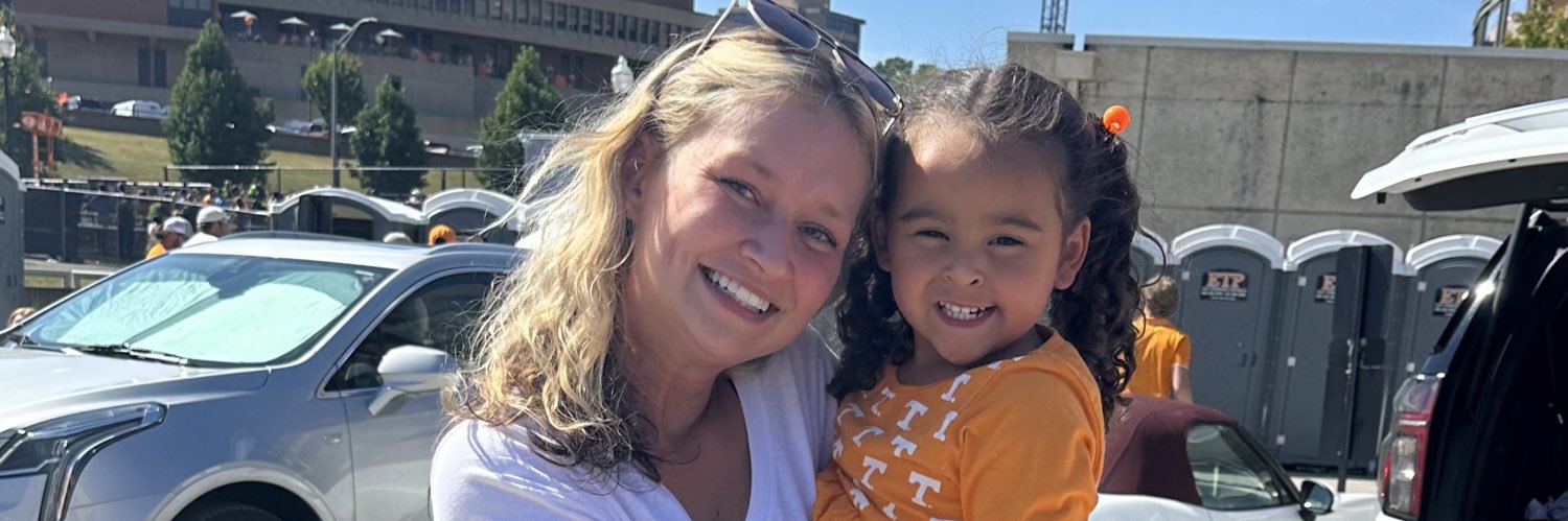 DerryKayla's profile banner image