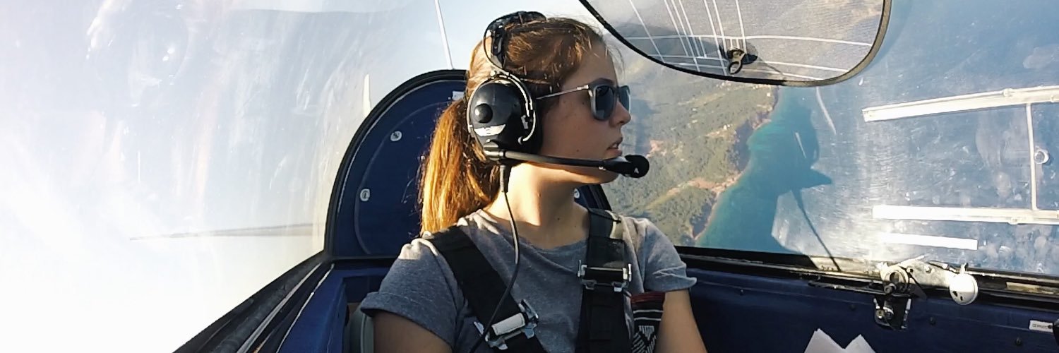 laiaclark11's profile banner image