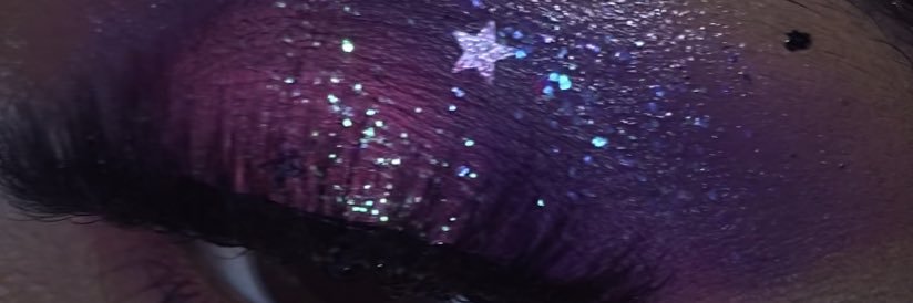 mone_nicolee's profile banner image
