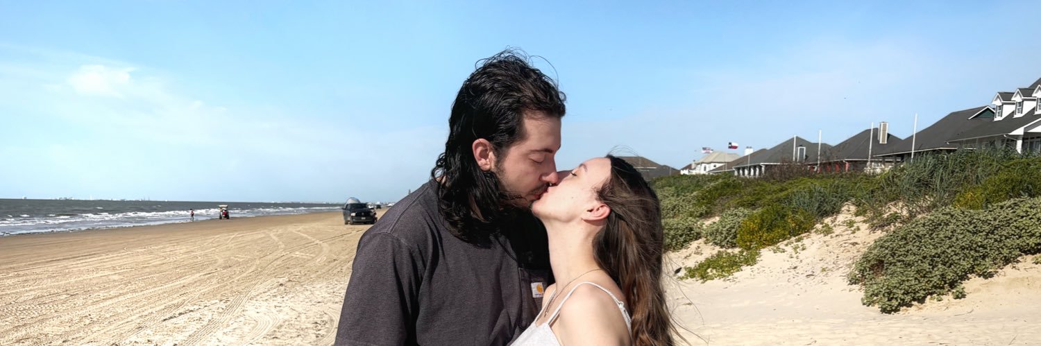ambermuncher's profile banner image