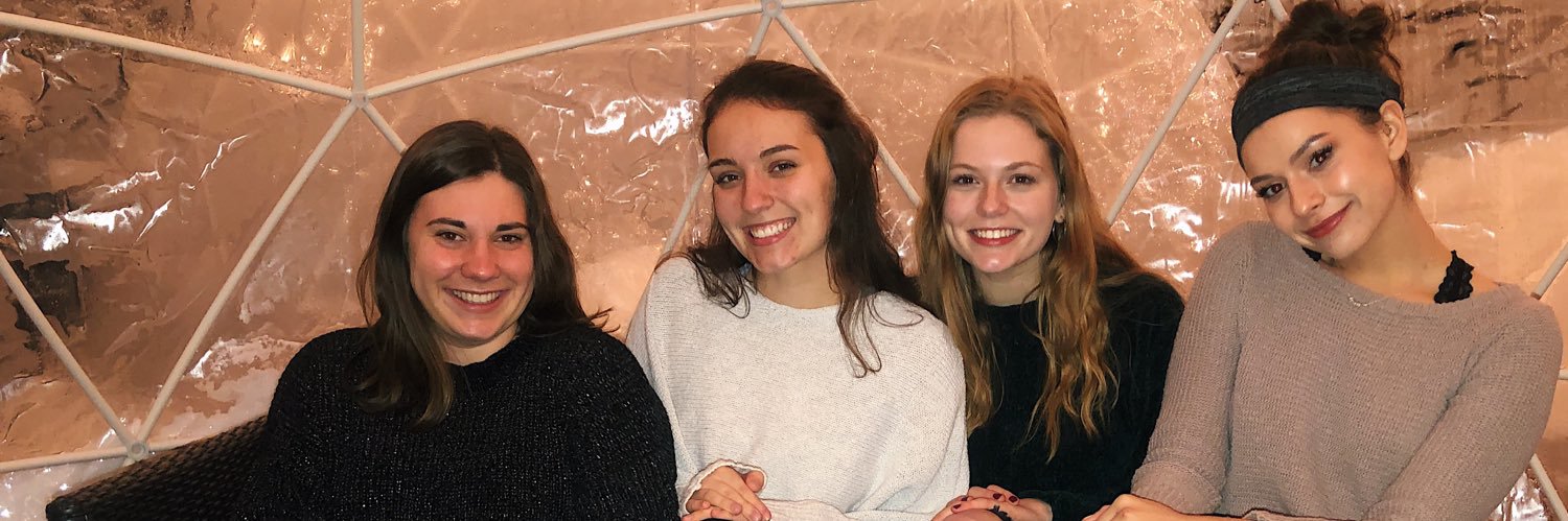 mariahhh27's profile banner image