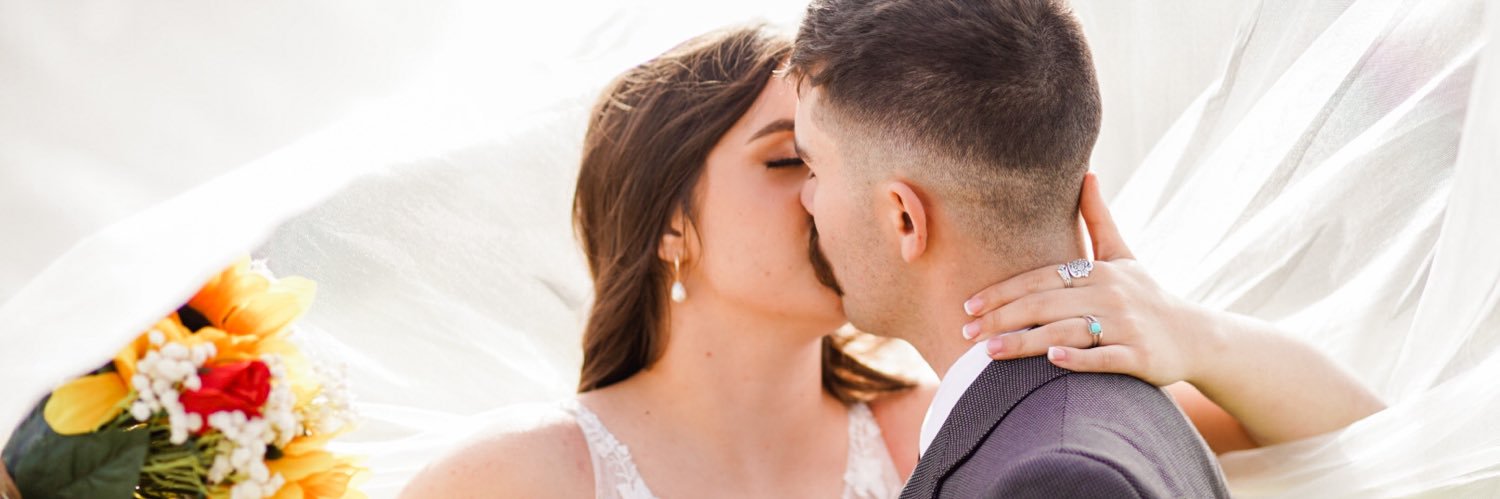 kelsidthompson's profile banner image