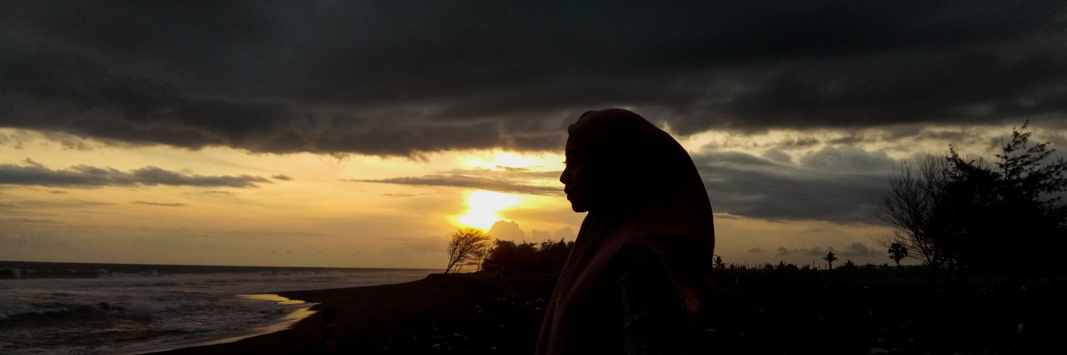 Falvidayanti's profile banner image