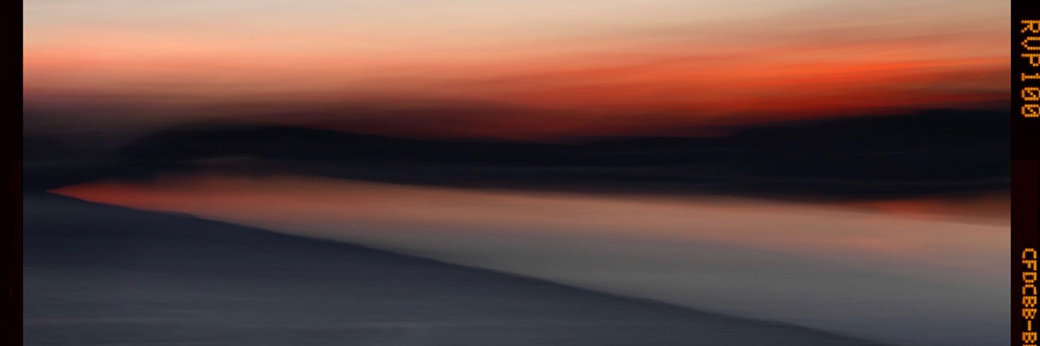 darklight_w0rld's profile banner image