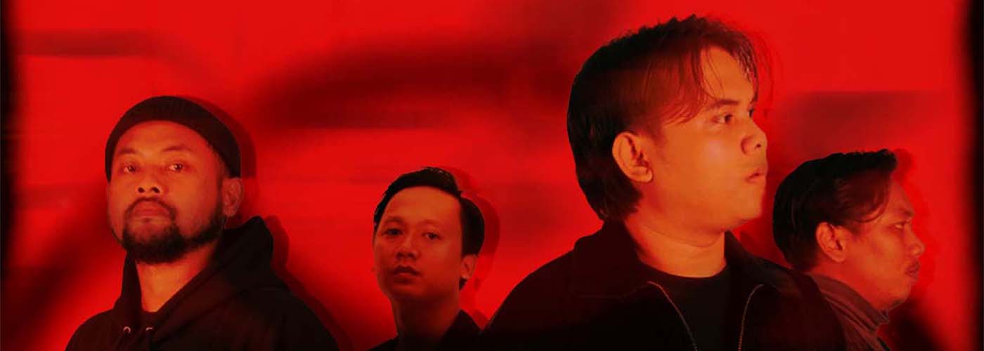 END OF CIRCLE banner