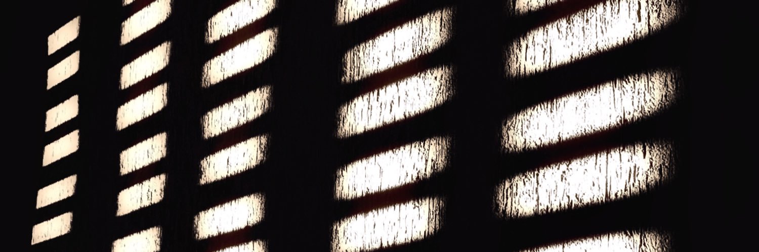 dr_dw's profile banner image
