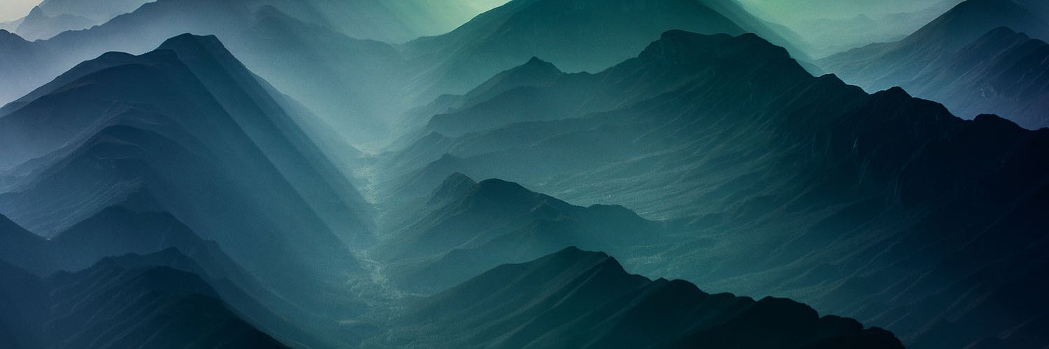 elinonat's profile banner image