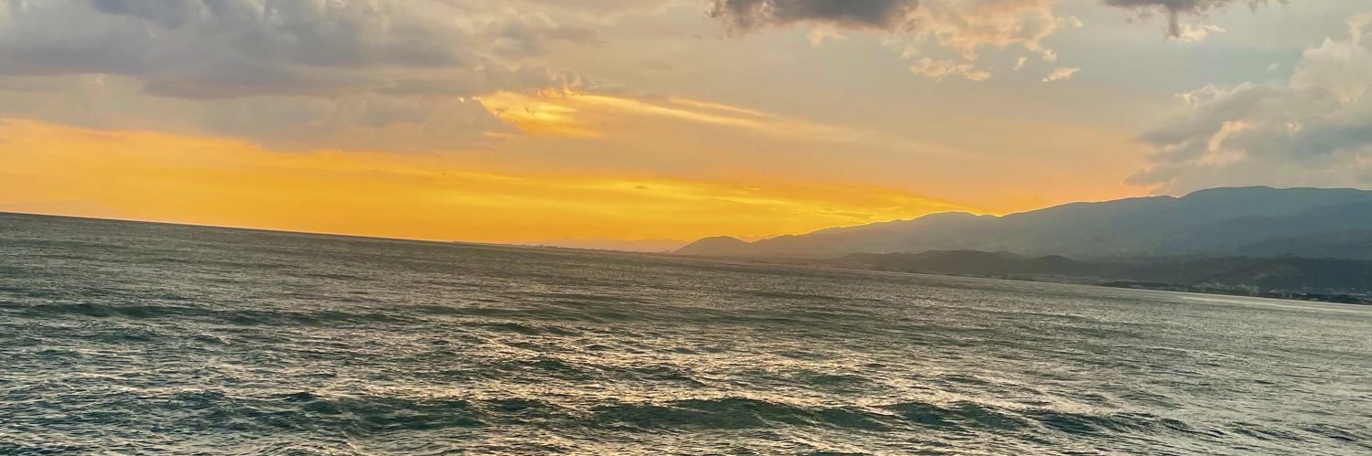 merusta_e's profile banner image