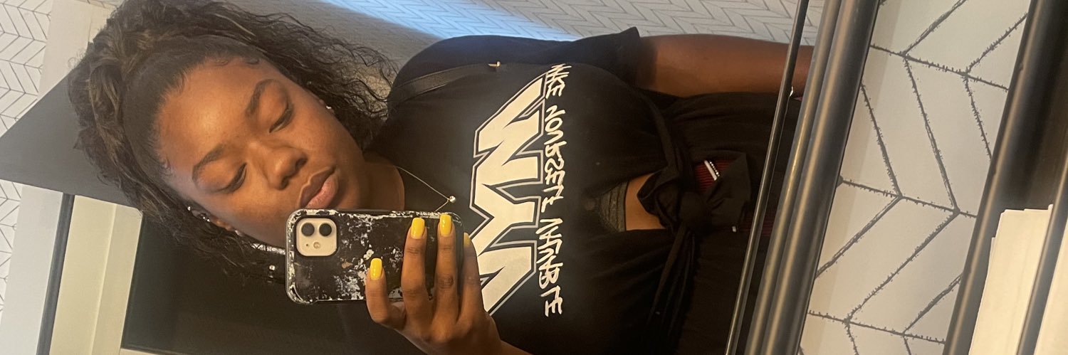Neshaaa_BOO's profile banner image