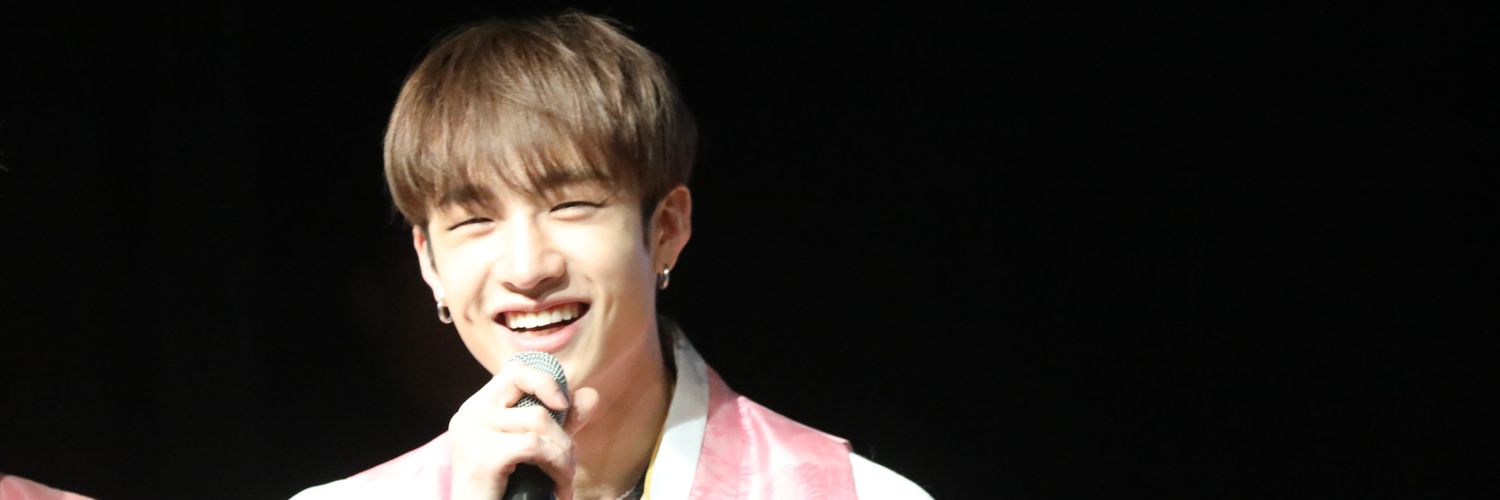 eh_1004's profile banner image