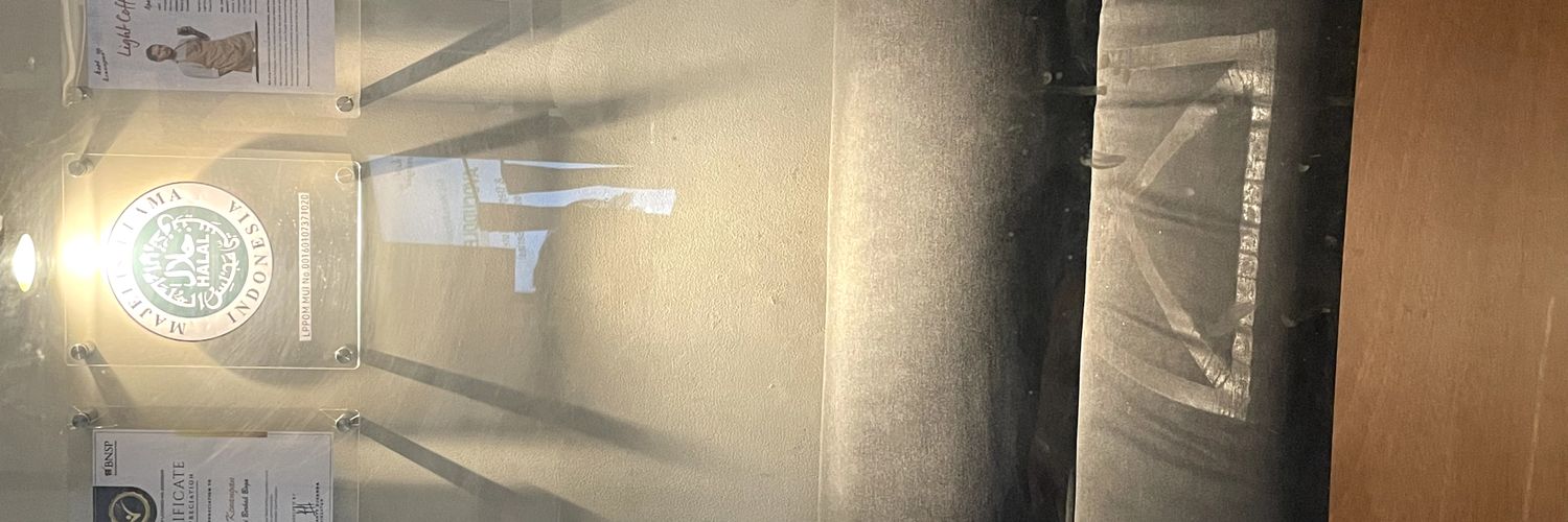 kolormelar's profile banner image