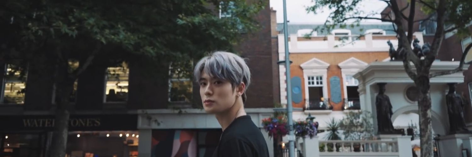 Mayry__'s profile banner image