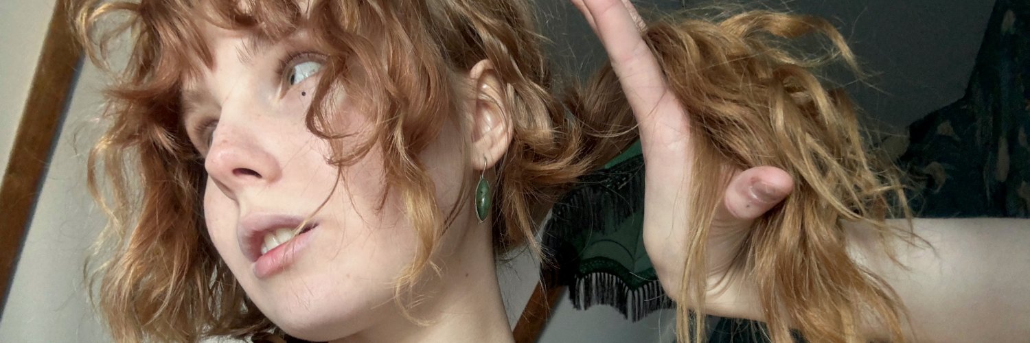 Masha_Novva's profile banner image