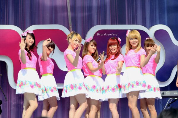 WeAreLove_ChiBi's profile banner image