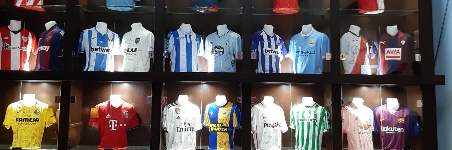 gepereze's profile banner image