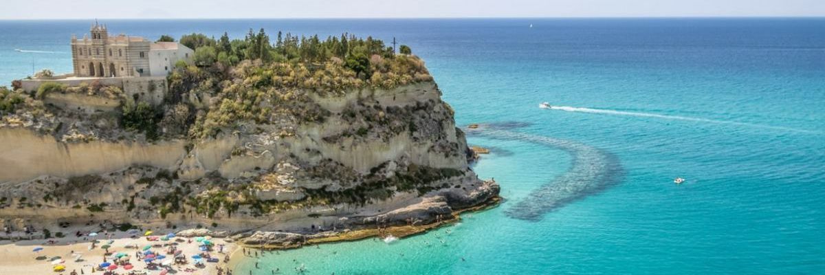 ADavola's profile banner image