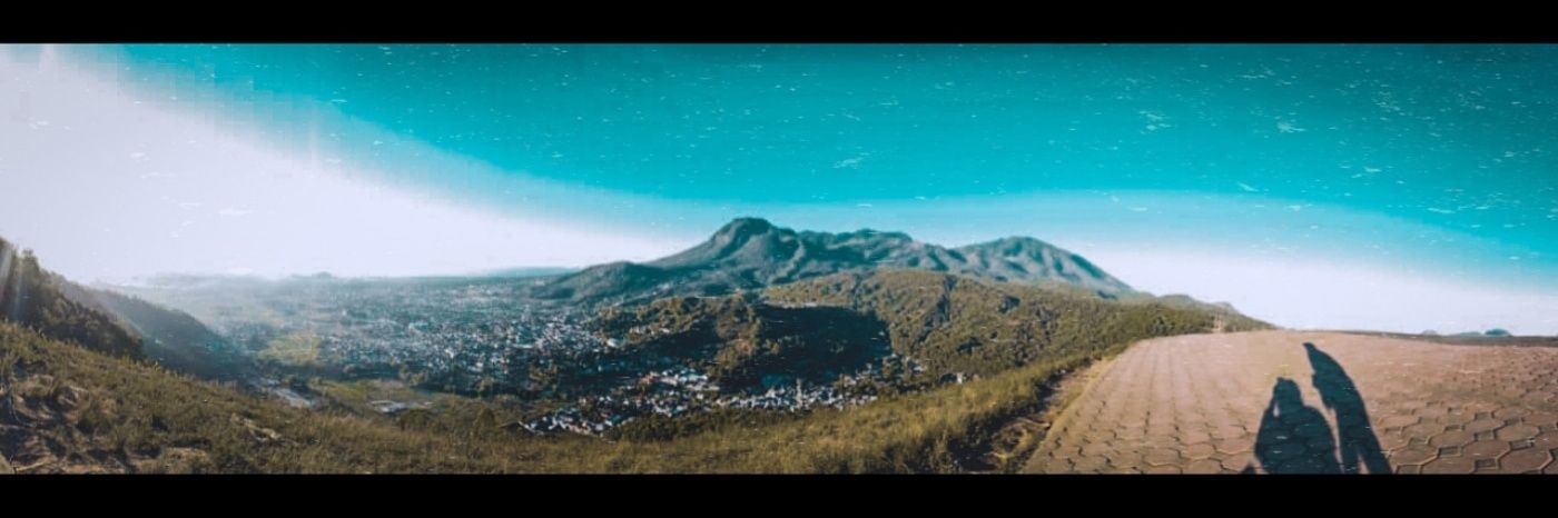 rdewmarlan's profile banner image
