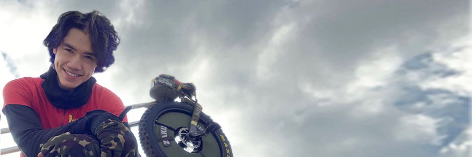 prettyjeans's profile banner image