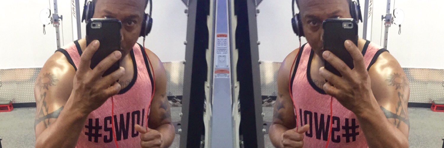 D_BEE_ZY's profile banner image