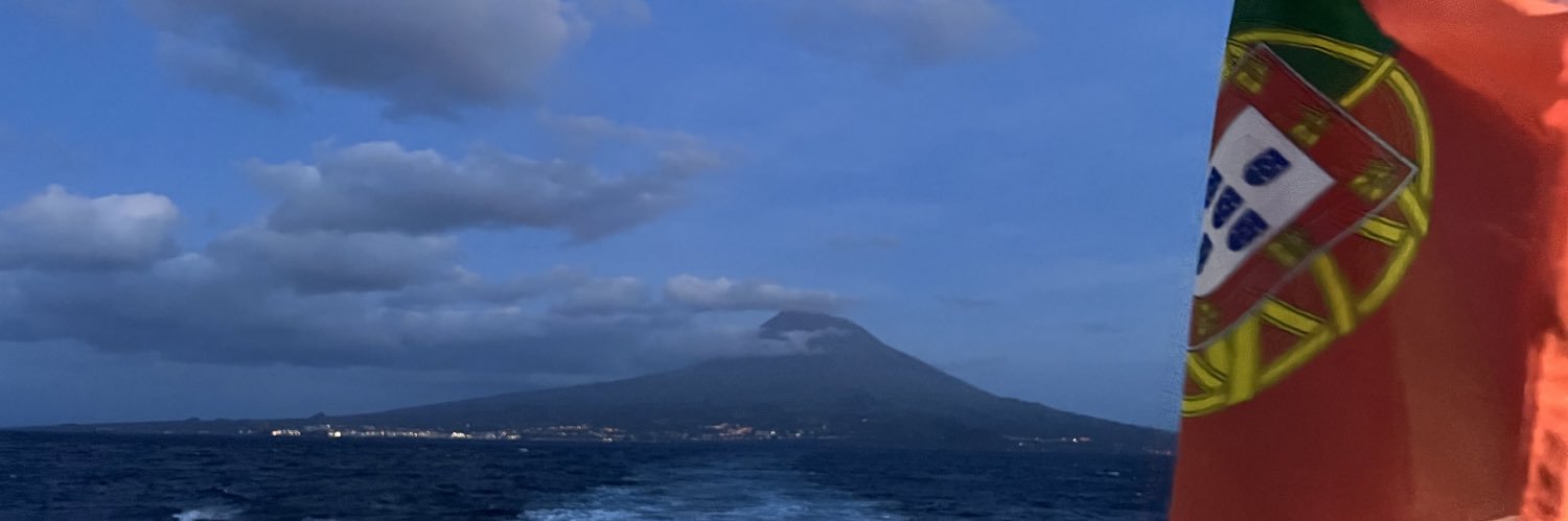miducosi's profile banner image
