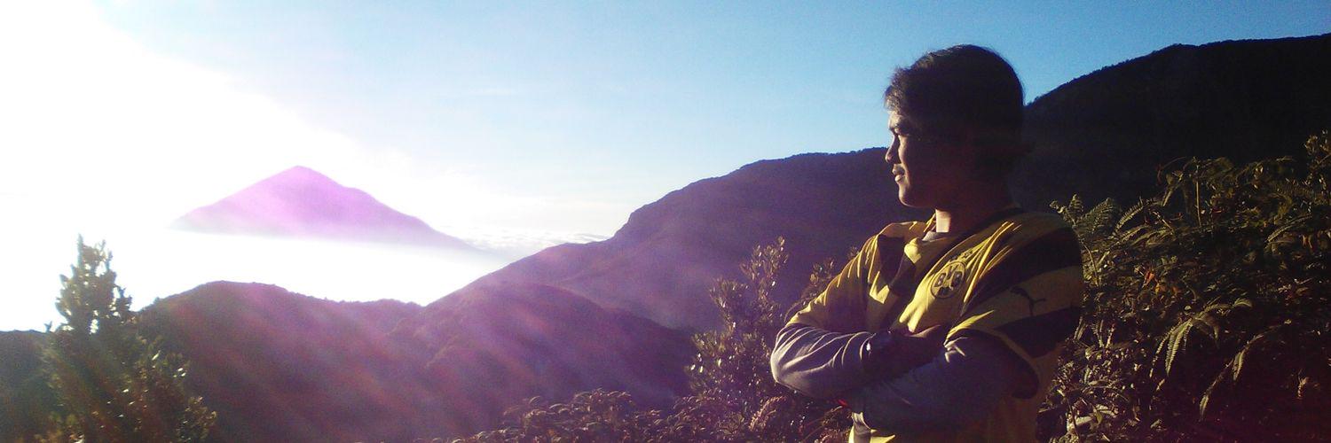 Rianspyn's profile banner image