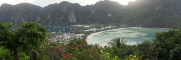 FoleyChelsie Profile Banner